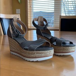 marc fisher wedges